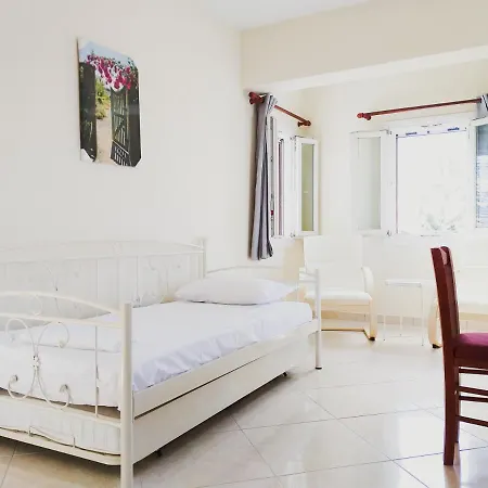 Apartmán Sea View Spacious 50m From Beach *